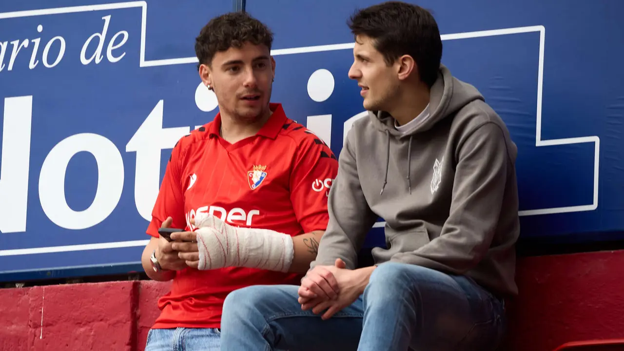La grada del estadio de El Sadar durante el partido de La Liga EA Sports entre CA Osasuna y RCD Mallorca disputado en Pamplona. I&Ntilde;IGO ALZUGARAY