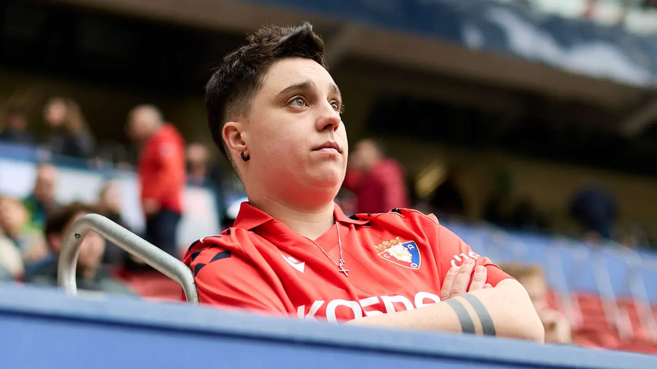 La grada del estadio de El Sadar durante el partido de La Liga EA Sports entre CA Osasuna y RCD Mallorca disputado en Pamplona. I&Ntilde;IGO ALZUGARAY