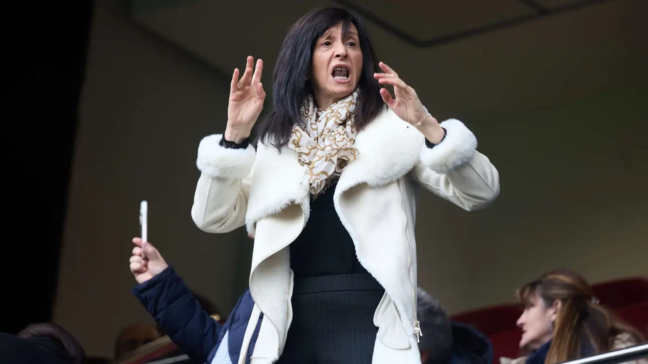 La grada del estadio de El Sadar durante el partido de La Liga EA Sports entre CA Osasuna y RCD Mallorca disputado en Pamplona. I&Ntilde;IGO ALZUGARAY