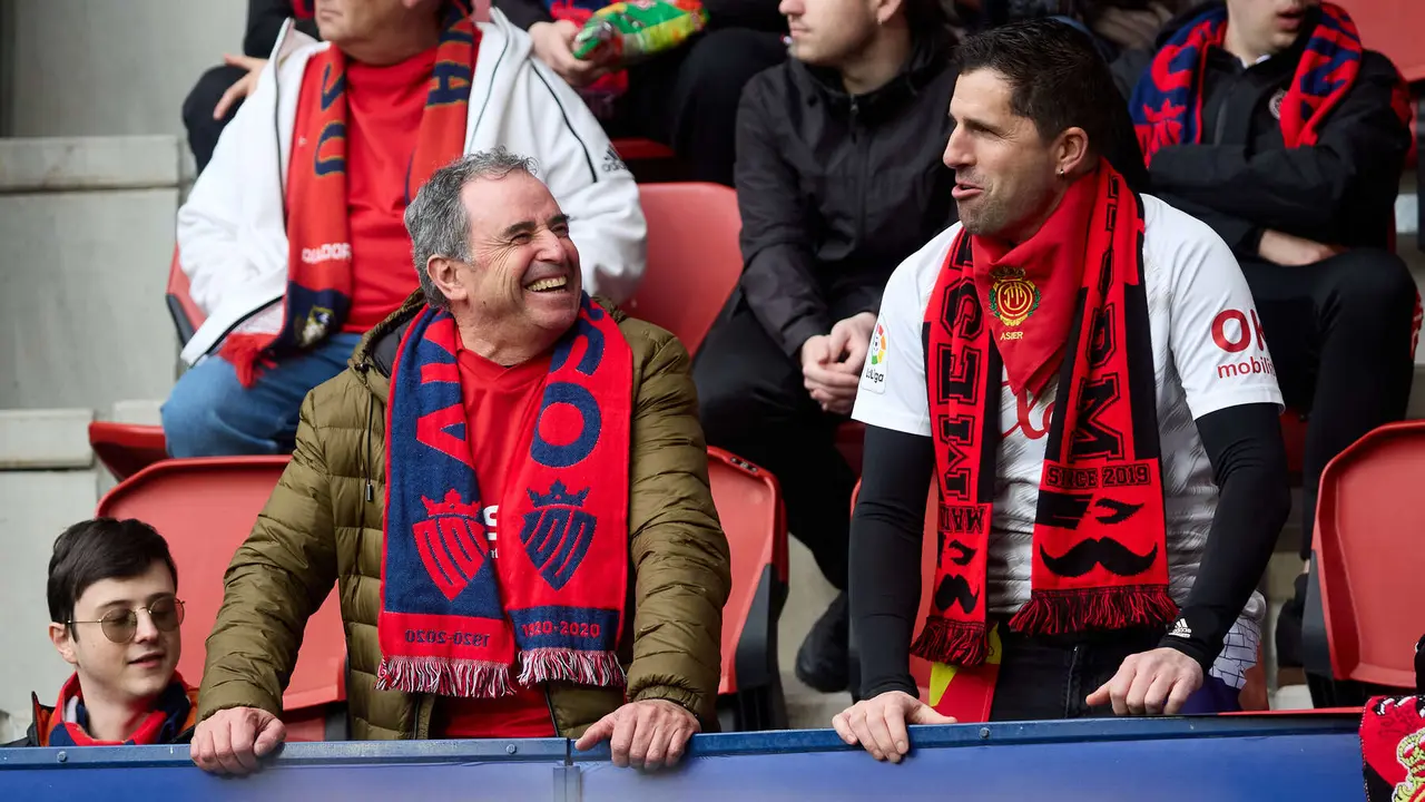 La grada del estadio de El Sadar durante el partido de La Liga EA Sports entre CA Osasuna y RCD Mallorca disputado en Pamplona. I&Ntilde;IGO ALZUGARAY