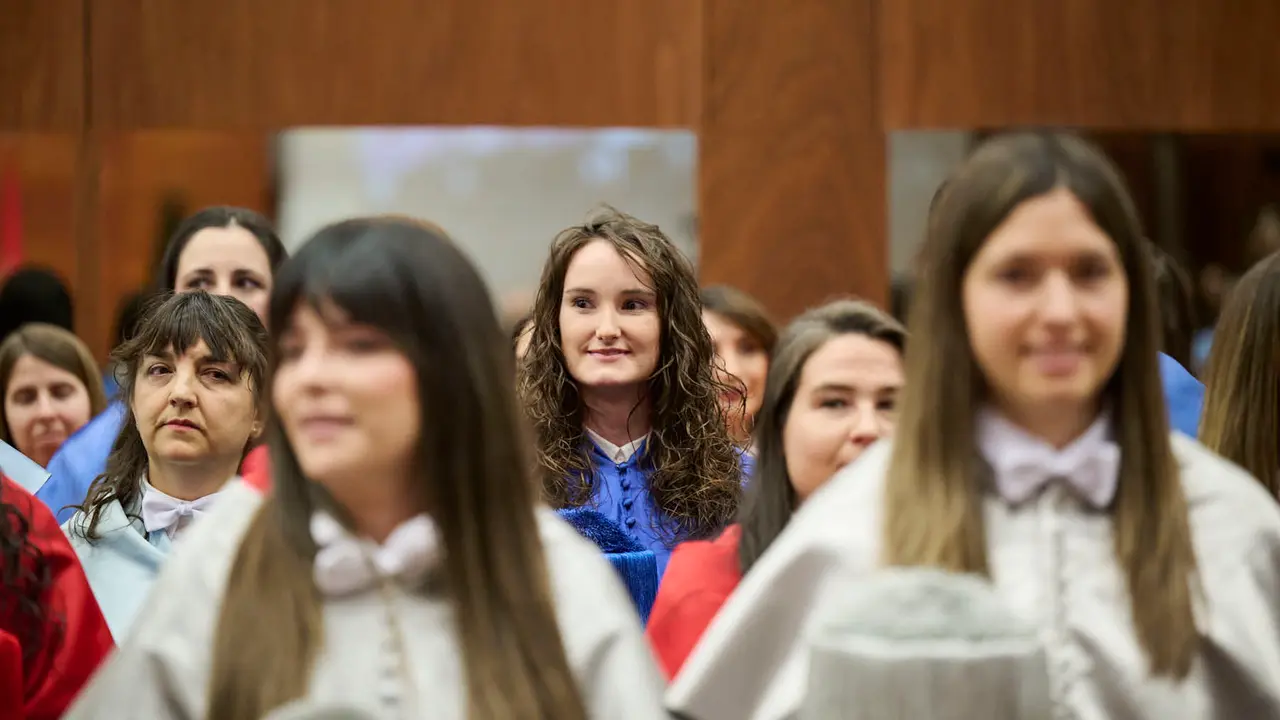 La UPNA celebra el acto acad&eacute;mico de investidura de los nuevos doctores y doctoras que han le&iacute;do su tesis en los &uacute;ltimos dos a&ntilde;os. PABLO LASAOSA