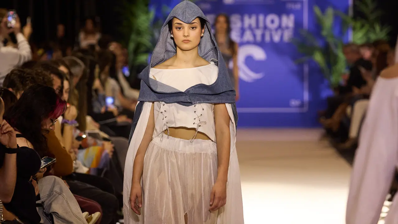 V edici&oacute;n del Fashion Creative, desfile de moda de los alumnos de Dise&ntilde;o de Moda de Creanavarra, en el pabell&oacute;n Navarra Arena de Pamplona. I&Ntilde;IGO ALZUGARAY