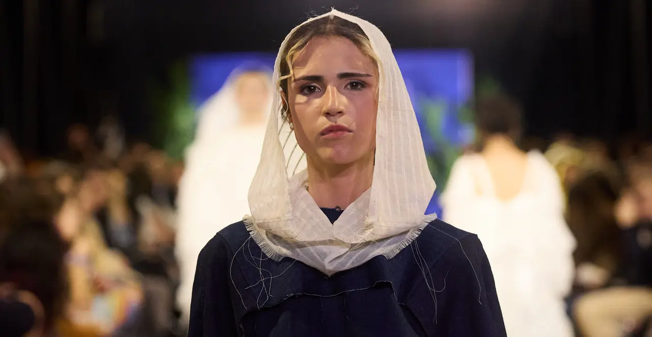 V edici&oacute;n del Fashion Creative, desfile de moda de los alumnos de Dise&ntilde;o de Moda de Creanavarra, en el pabell&oacute;n Navarra Arena de Pamplona. I&Ntilde;IGO ALZUGARAY