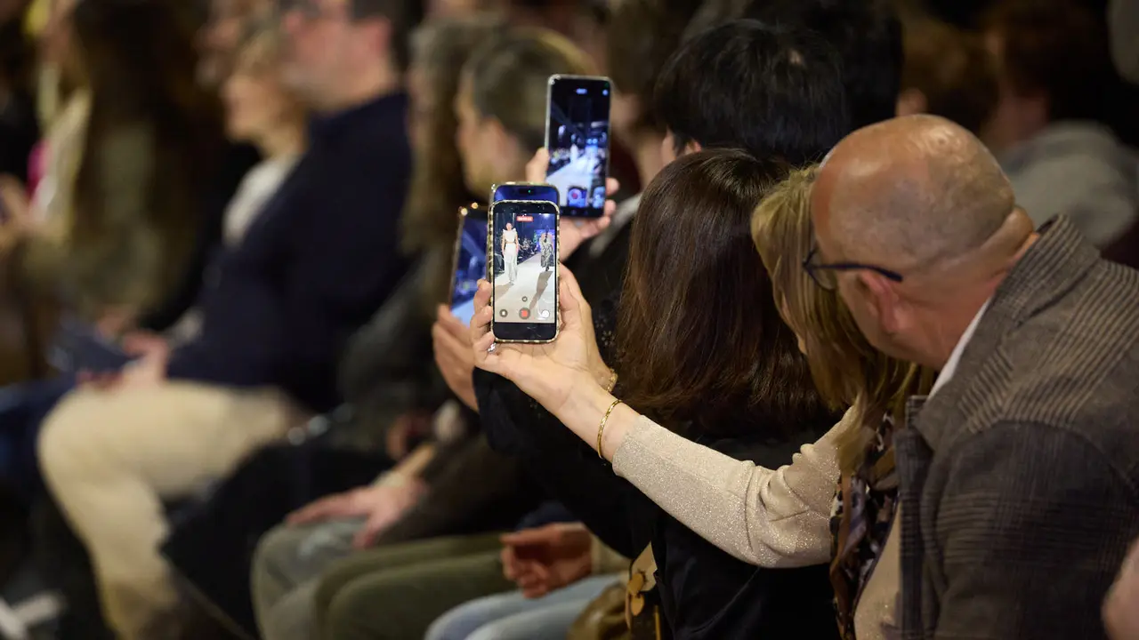V edici&oacute;n del Fashion Creative, desfile de moda de los alumnos de Dise&ntilde;o de Moda de Creanavarra, en el pabell&oacute;n Navarra Arena de Pamplona. I&Ntilde;IGO ALZUGARAY