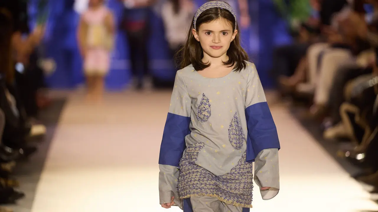 V edici&oacute;n del Fashion Creative, desfile de moda de los alumnos de Dise&ntilde;o de Moda de Creanavarra, en el pabell&oacute;n Navarra Arena de Pamplona. I&Ntilde;IGO ALZUGARAY