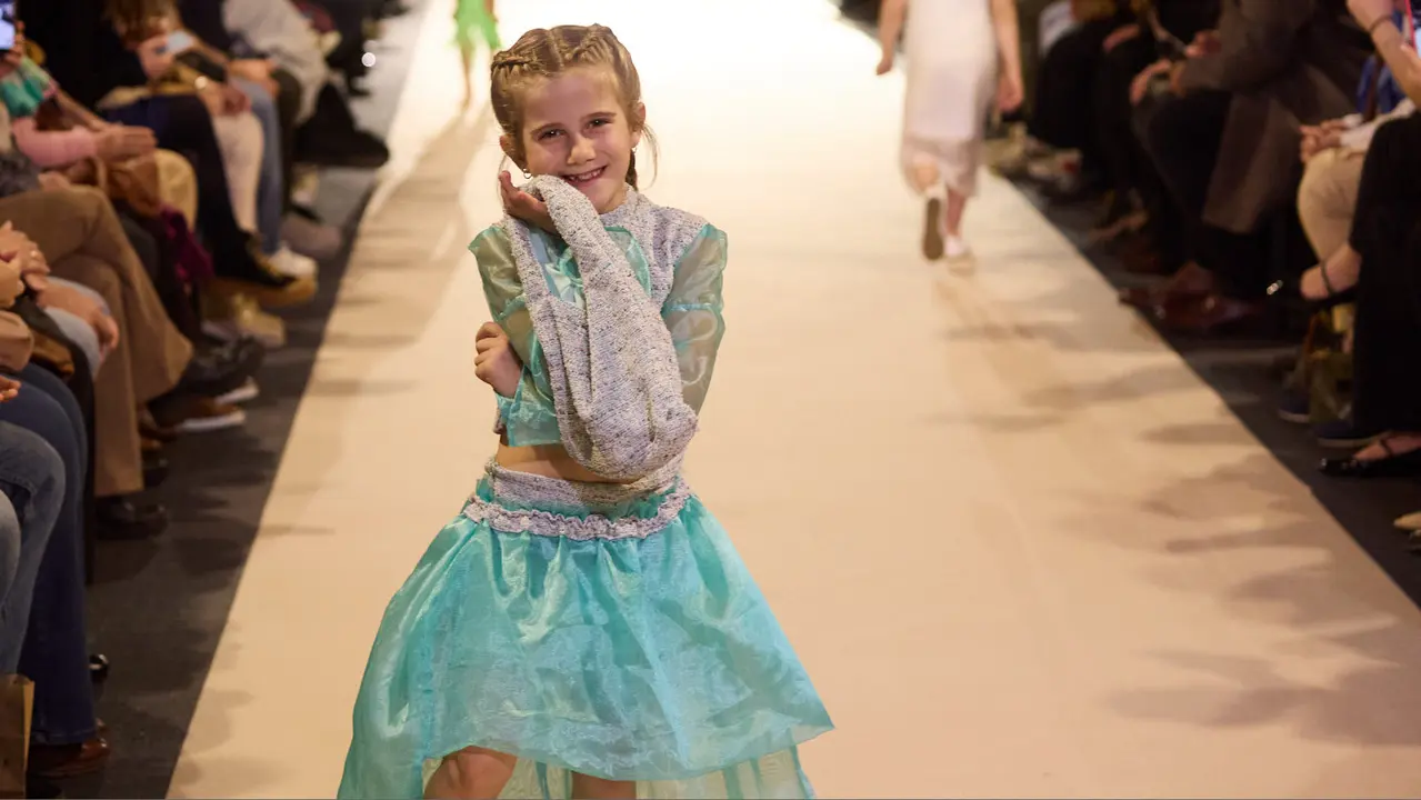 V edici&oacute;n del Fashion Creative, desfile de moda de los alumnos de Dise&ntilde;o de Moda de Creanavarra, en el pabell&oacute;n Navarra Arena de Pamplona. I&Ntilde;IGO ALZUGARAY