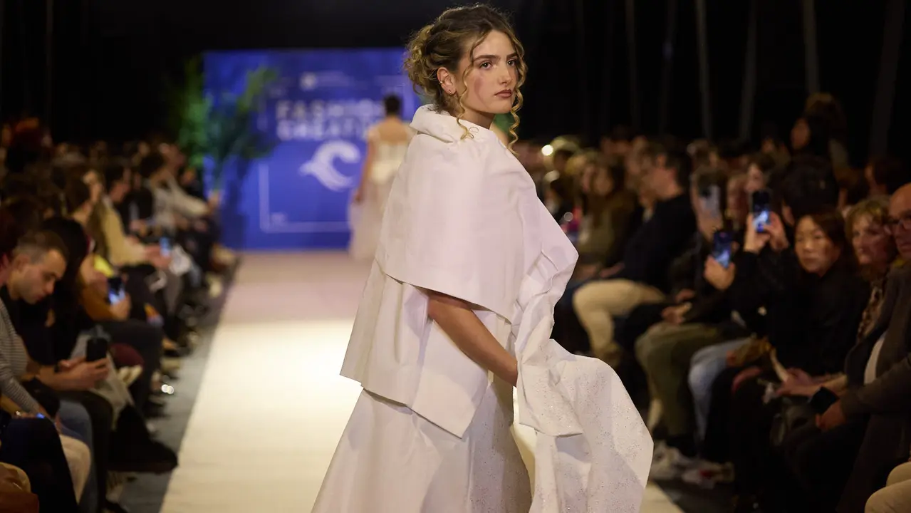 V edici&oacute;n del Fashion Creative, desfile de moda de los alumnos de Dise&ntilde;o de Moda de Creanavarra, en el pabell&oacute;n Navarra Arena de Pamplona. I&Ntilde;IGO ALZUGARAY
