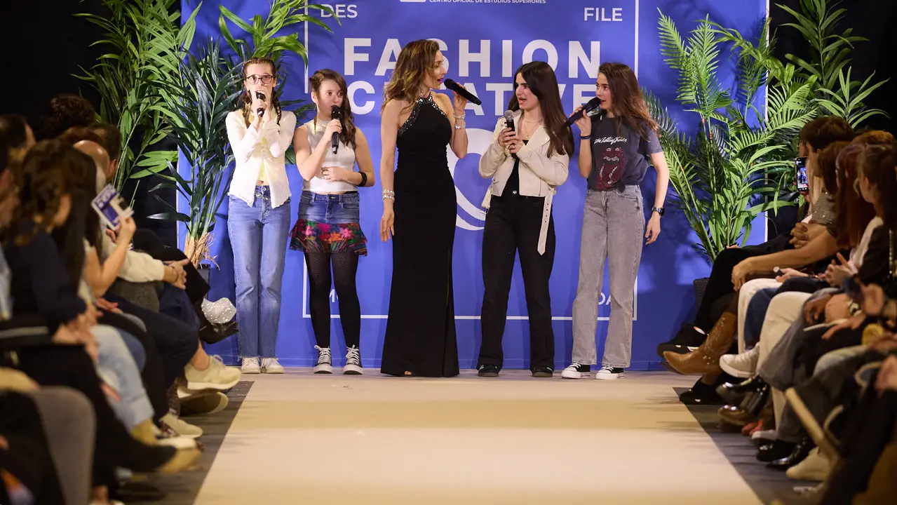 V edici&oacute;n del Fashion Creative, desfile de moda de los alumnos de Dise&ntilde;o de Moda de Creanavarra, en el pabell&oacute;n Navarra Arena de Pamplona. I&Ntilde;IGO ALZUGARAY