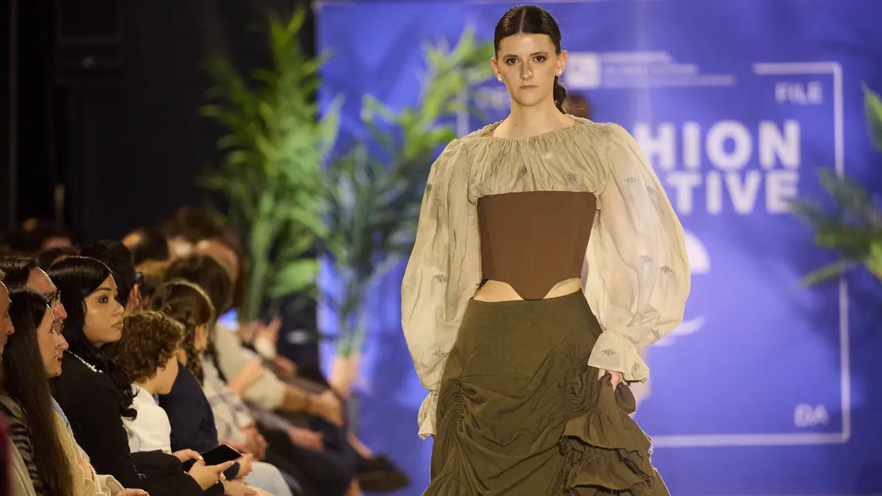 V edici&oacute;n del Fashion Creative, desfile de moda de los alumnos de Dise&ntilde;o de Moda de Creanavarra, en el pabell&oacute;n Navarra Arena de Pamplona. I&Ntilde;IGO ALZUGARAY