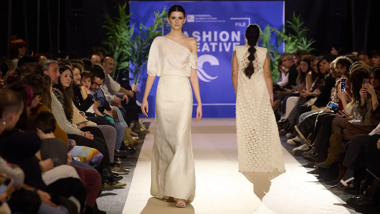 V edici&oacute;n del Fashion Creative, desfile de moda de los alumnos de Dise&ntilde;o de Moda de Creanavarra, en el pabell&oacute;n Navarra Arena de Pamplona. I&Ntilde;IGO ALZUGARAY