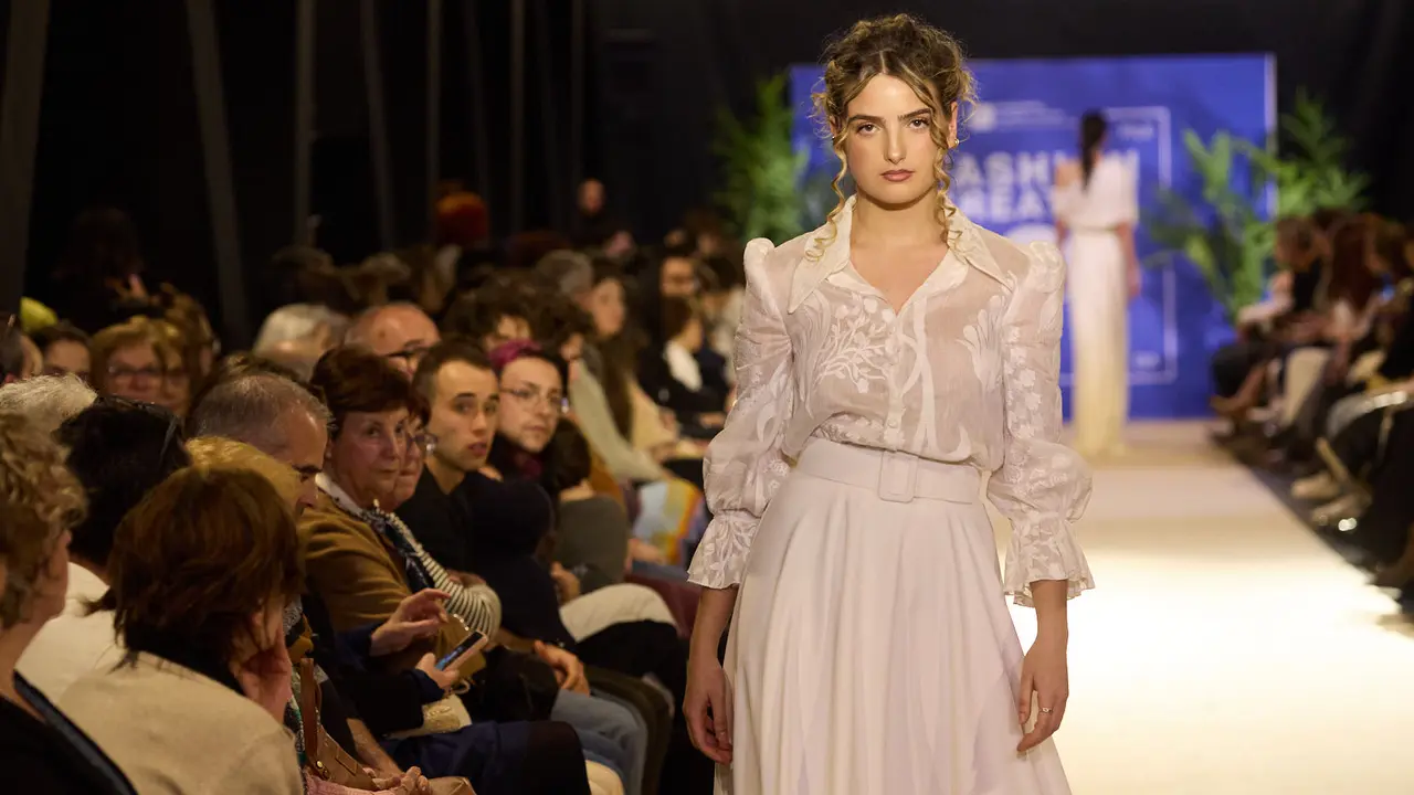 V edici&oacute;n del Fashion Creative, desfile de moda de los alumnos de Dise&ntilde;o de Moda de Creanavarra, en el pabell&oacute;n Navarra Arena de Pamplona. I&Ntilde;IGO ALZUGARAY