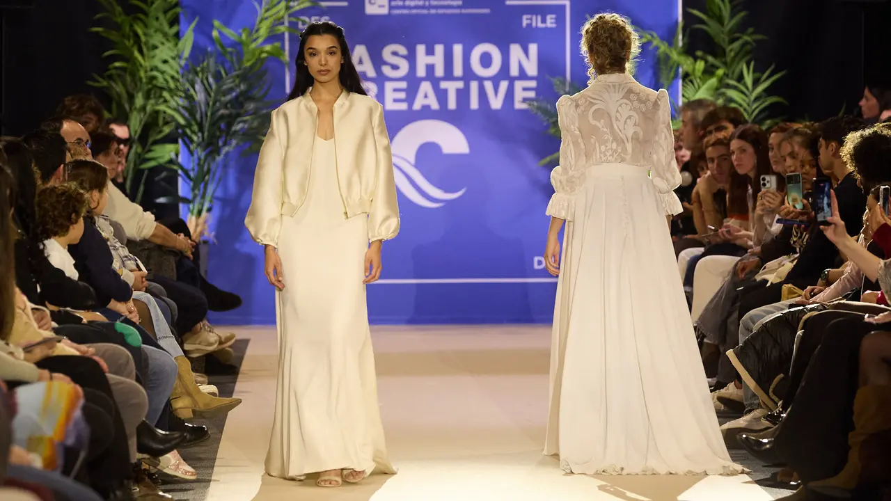 V edici&oacute;n del Fashion Creative, desfile de moda de los alumnos de Dise&ntilde;o de Moda de Creanavarra, en el pabell&oacute;n Navarra Arena de Pamplona. I&Ntilde;IGO ALZUGARAY