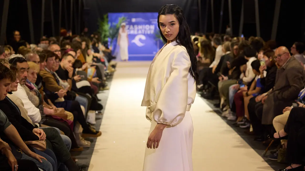 V edici&oacute;n del Fashion Creative, desfile de moda de los alumnos de Dise&ntilde;o de Moda de Creanavarra, en el pabell&oacute;n Navarra Arena de Pamplona. I&Ntilde;IGO ALZUGARAY