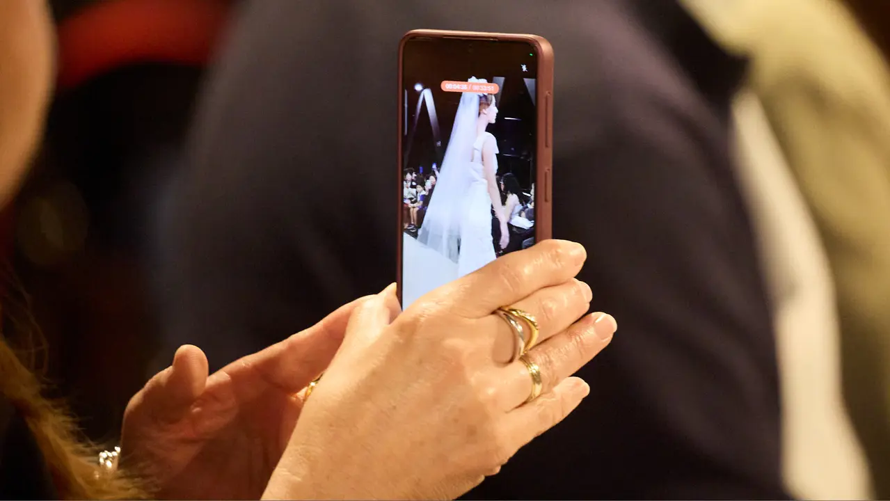 V edici&oacute;n del Fashion Creative, desfile de moda de los alumnos de Dise&ntilde;o de Moda de Creanavarra, en el pabell&oacute;n Navarra Arena de Pamplona. I&Ntilde;IGO ALZUGARAY