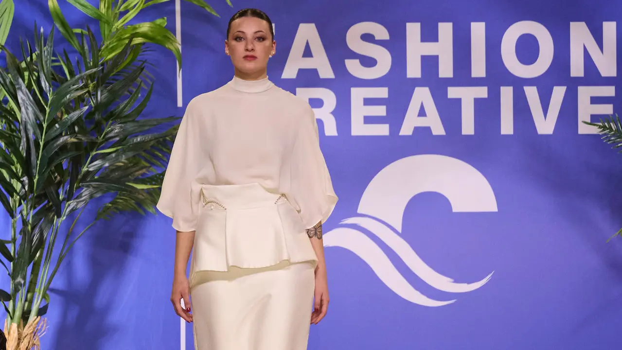 V edici&oacute;n del Fashion Creative, desfile de moda de los alumnos de Dise&ntilde;o de Moda de Creanavarra, en el pabell&oacute;n Navarra Arena de Pamplona. I&Ntilde;IGO ALZUGARAY