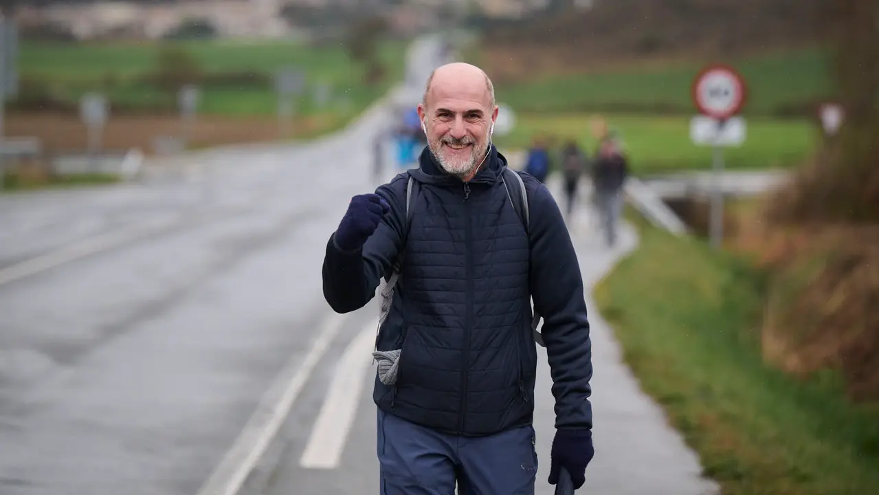 Miles de personas peregrinan a Javier durante la segunda Javierada de 2026. PABLO LASAOSA