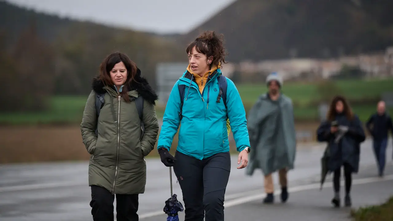 Miles de personas peregrinan a Javier durante la segunda Javierada de 2026. PABLO LASAOSA