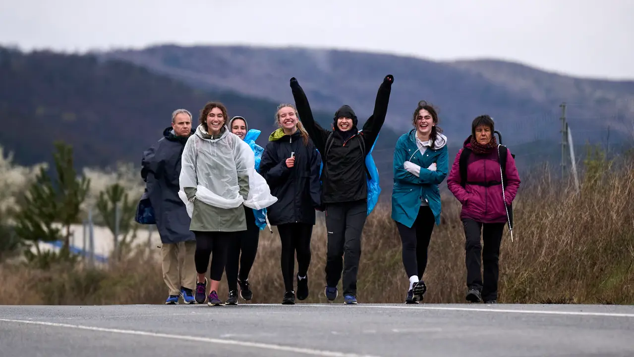 Miles de personas peregrinan a Javier durante la segunda Javierada de 2026. PABLO LASAOSA