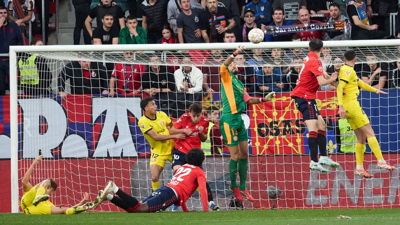 Partido de La Liga EA Sports entre CA Osasuna y Girona FC disputado en el estadio de El Sadar en Pamplona. I&Ntilde;IGO ALZUGARAY