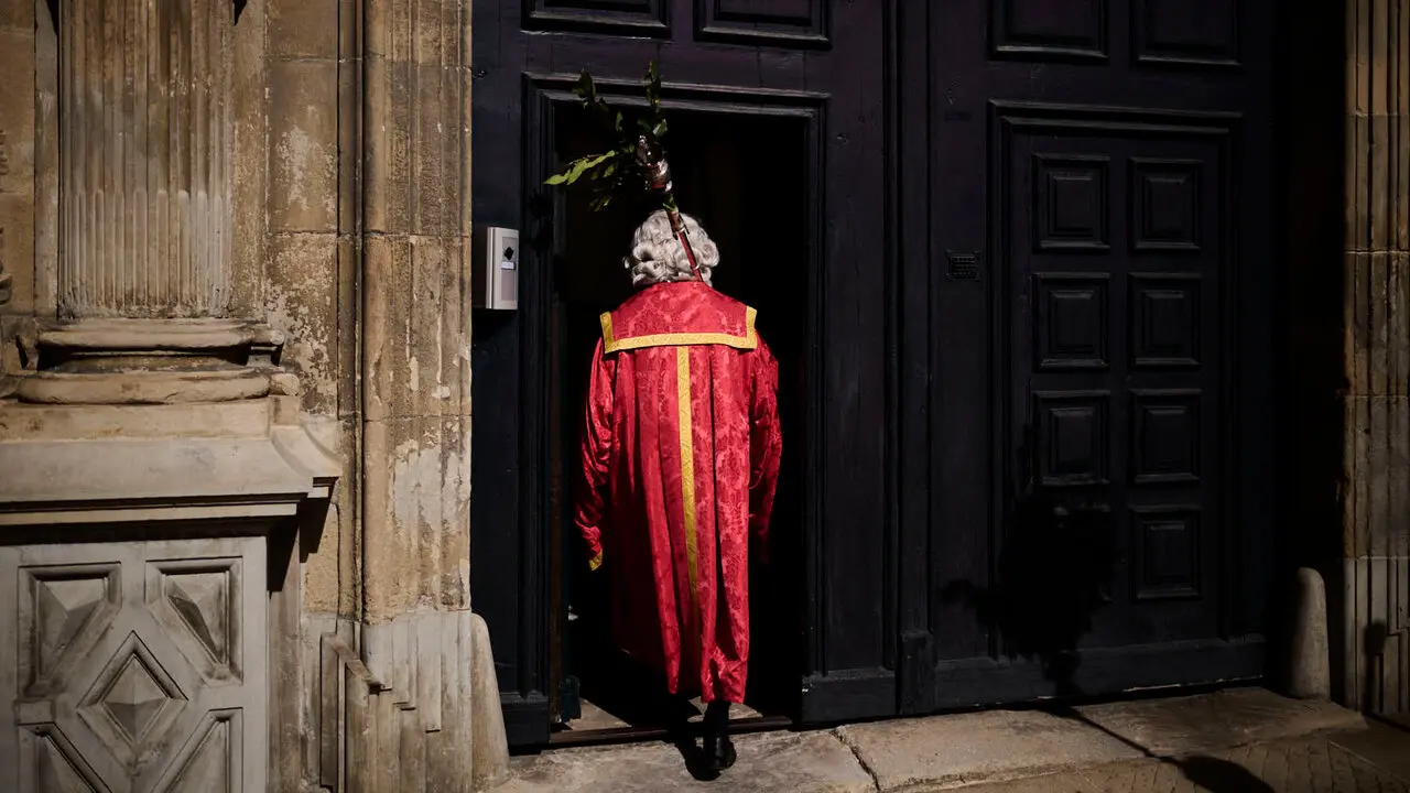 Procesi&oacute;n y bendici&oacute;n de ramos y palmas durante el Domingo de Ramos 2026. PABLO LASAOSA