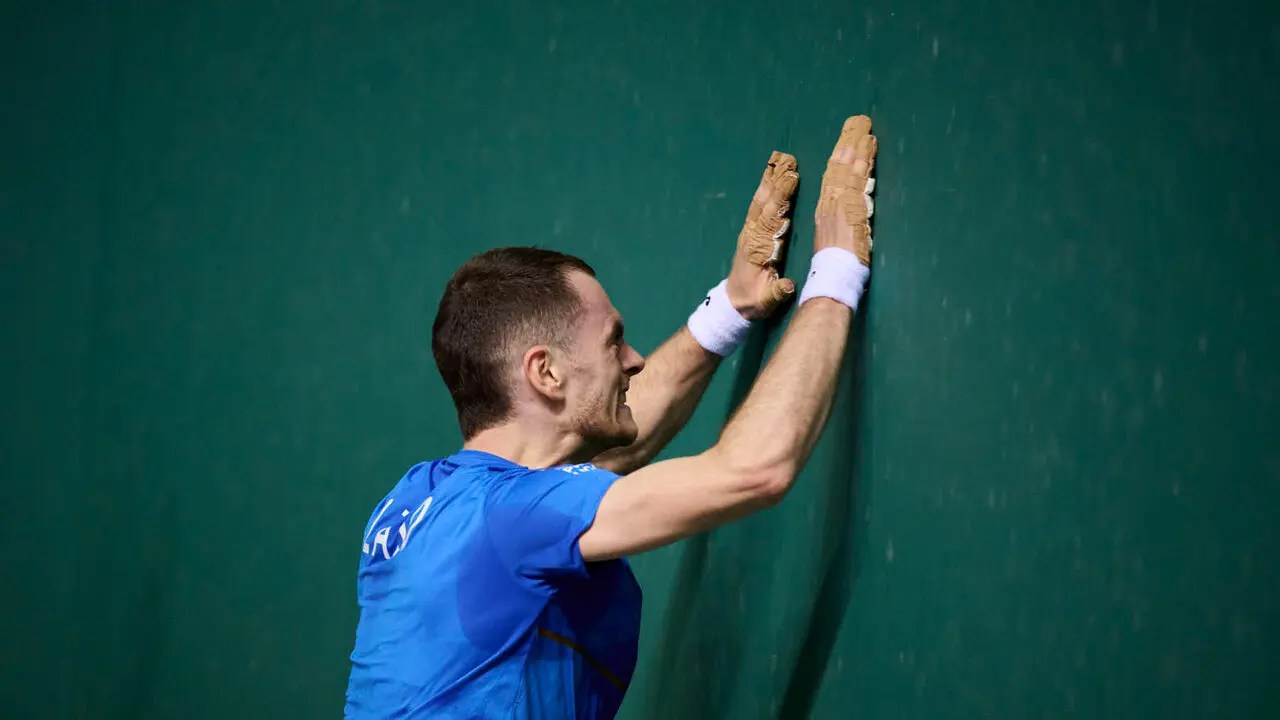 Final del XVI Campeonato de Parejas entre Altuna III-Ezkurdia y Laso-Albisu en el front&oacute;n del Navarra Arena. PABLO LASAOSA