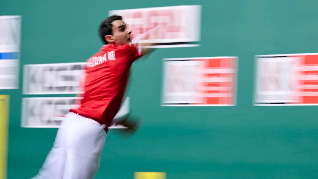 Final del XVI Campeonato de Parejas entre Altuna III-Ezkurdia y Laso-Albisu en el front&oacute;n del Navarra Arena. PABLO LASAOSA