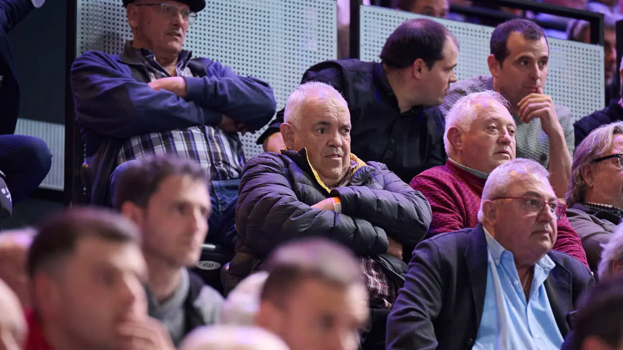 Final del XVI Campeonato de Parejas entre Altuna III-Ezkurdia y Laso-Albisu en el front&oacute;n del Navarra Arena. PABLO LASAOSA