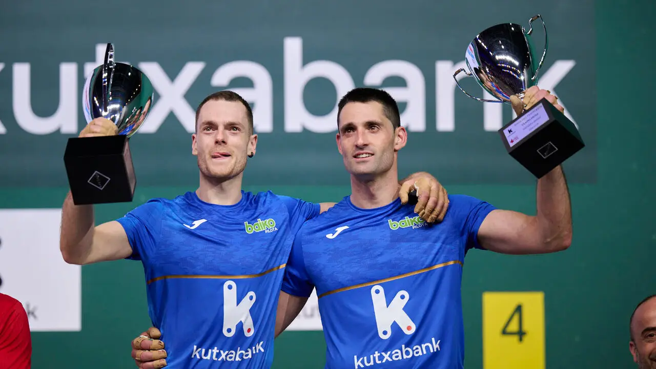 Final del XVI Campeonato de Parejas entre Altuna III-Ezkurdia y Laso-Albisu en el front&oacute;n del Navarra Arena. PABLO LASAOSA