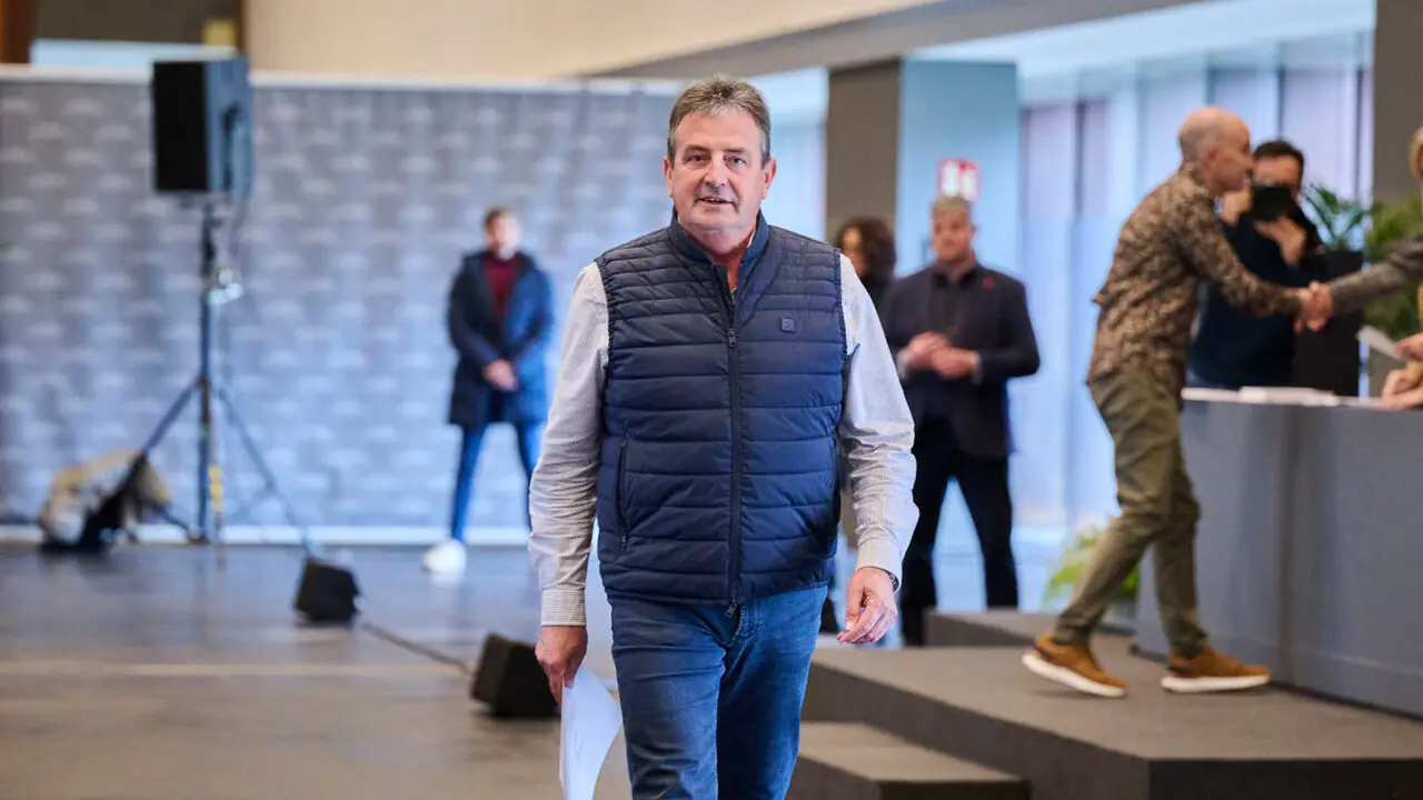 La presidenta de Navarra, Mar&iacute;a Chivite, preside el acto de homenaje a las personas empleadas de la Administraci&oacute;n Foral de Navarra jubiladas o fallecidas en 2025. PABLO LASAOSA