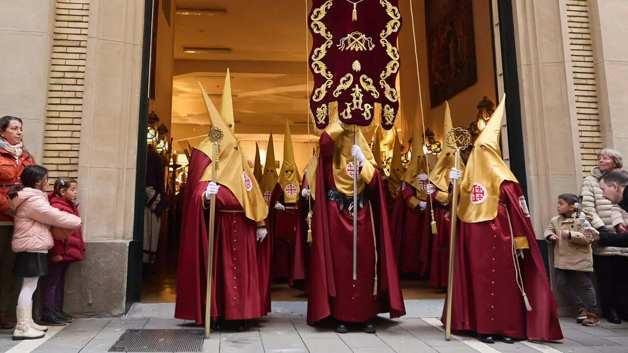 Procesi&oacute;n de Jueves Santo 2026 por las calles de Pamplona. I&Ntilde;IGO ALZUGARAY