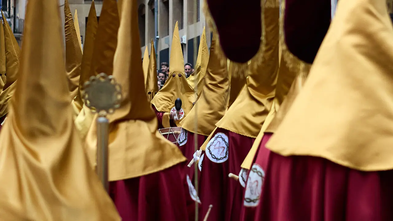 Procesi&oacute;n de Jueves Santo 2026 por las calles de Pamplona. I&Ntilde;IGO ALZUGARAY