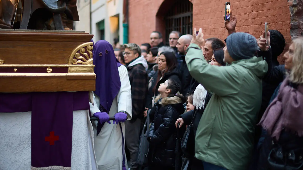 Procesi&oacute;n de Jueves Santo 2026 por las calles de Pamplona. I&Ntilde;IGO ALZUGARAY