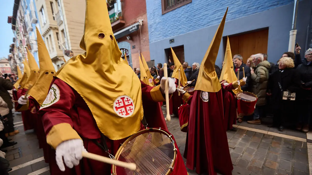 Procesi&oacute;n de Jueves Santo 2026 por las calles de Pamplona. I&Ntilde;IGO ALZUGARAY