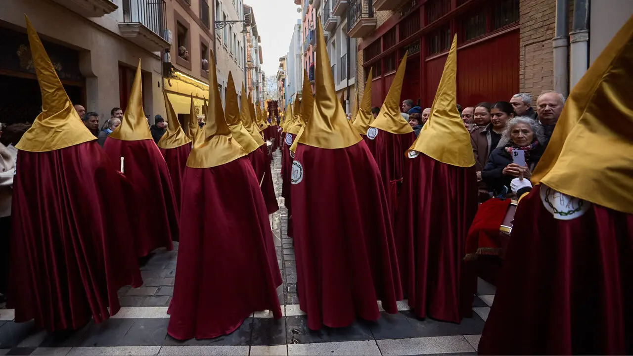 Procesi&oacute;n de Jueves Santo 2026 por las calles de Pamplona. I&Ntilde;IGO ALZUGARAY