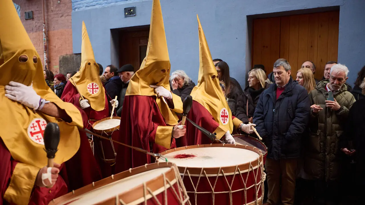 Procesi&oacute;n de Jueves Santo 2026 por las calles de Pamplona. I&Ntilde;IGO ALZUGARAY