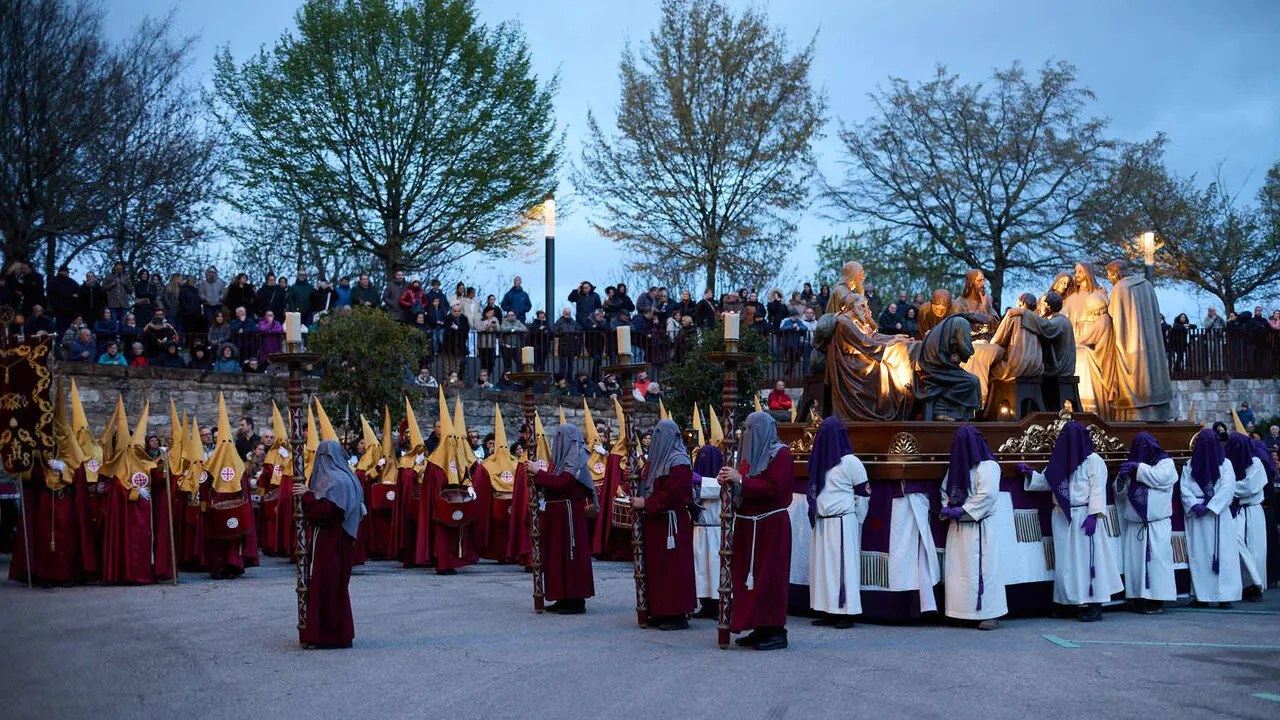 Procesi&oacute;n de Jueves Santo 2026 por las calles de Pamplona. I&Ntilde;IGO ALZUGARAY