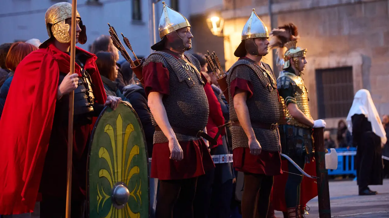 Procesi&oacute;n de Jueves Santo 2026 por las calles de Pamplona. I&Ntilde;IGO ALZUGARAY