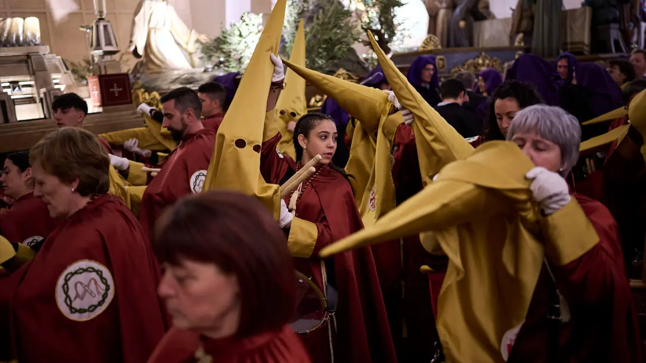 Procesi&oacute;n de Jueves Santo 2026 por las calles de Pamplona. PABLO LASAOSA