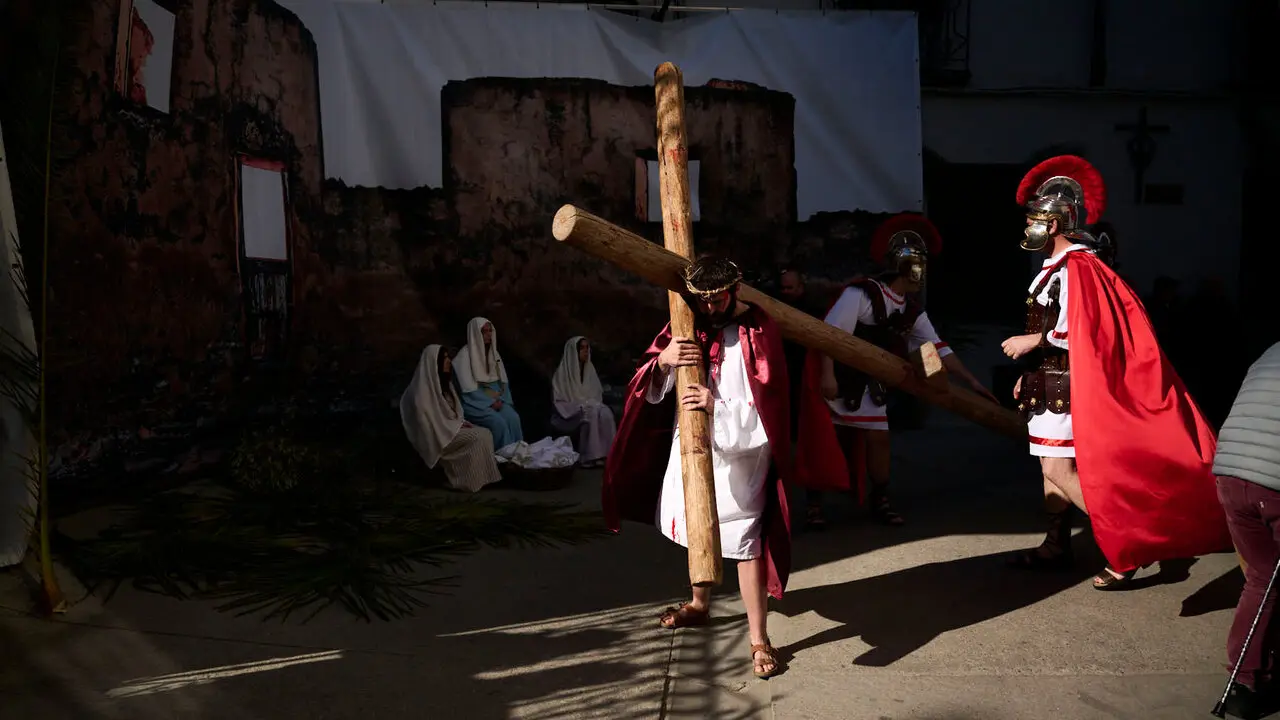 Pasi&oacute;n viviente de Andosilla durante Semana Santa 2026. PABLO LASAOSA