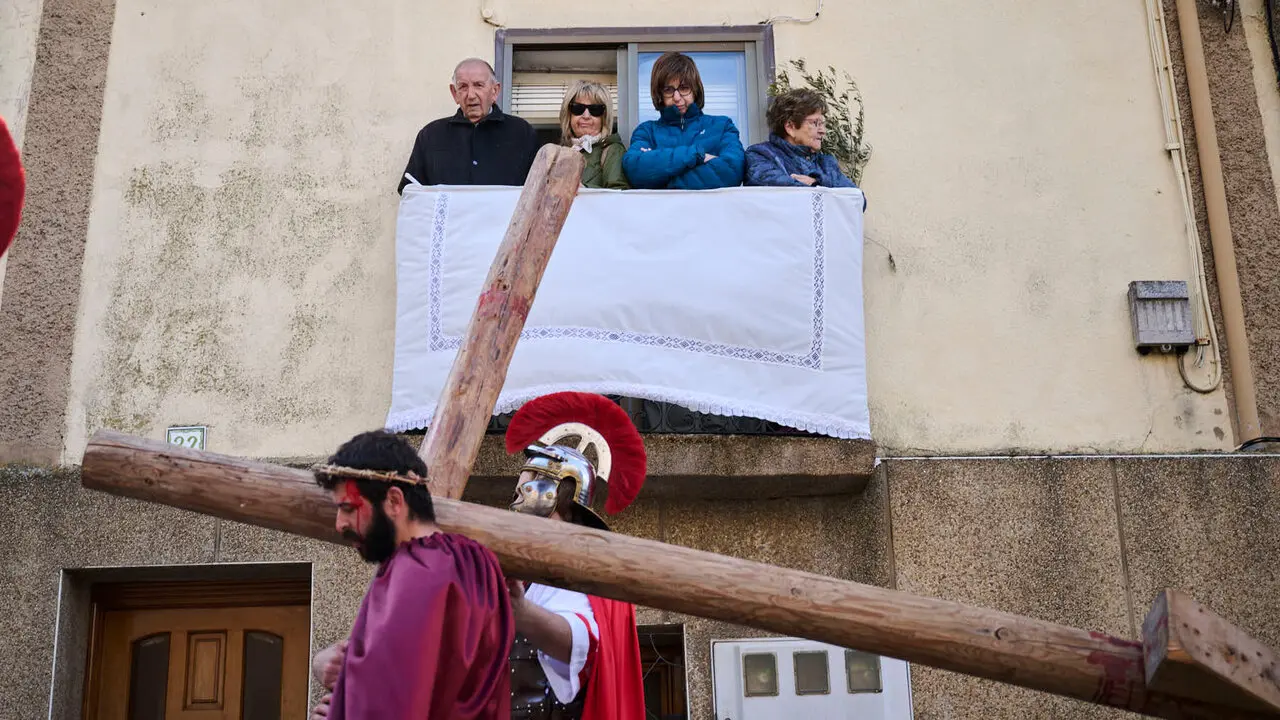 Pasi&oacute;n viviente de Andosilla durante Semana Santa 2026. PABLO LASAOSA