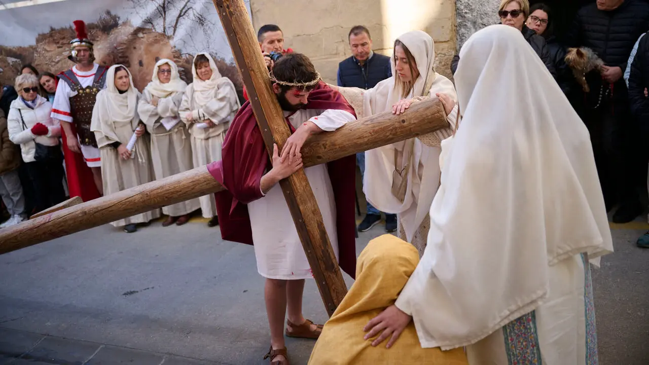 Pasi&oacute;n viviente de Andosilla durante Semana Santa 2026. PABLO LASAOSA