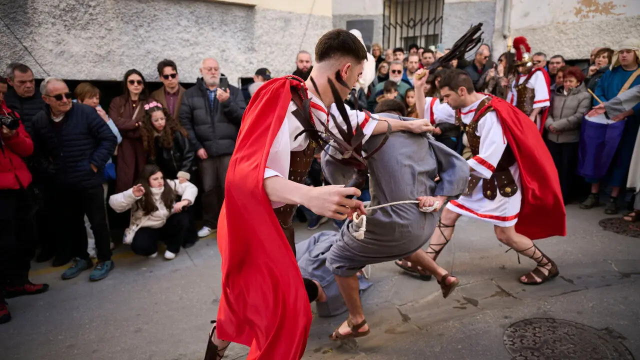 Pasi&oacute;n viviente de Andosilla durante Semana Santa 2026. PABLO LASAOSA