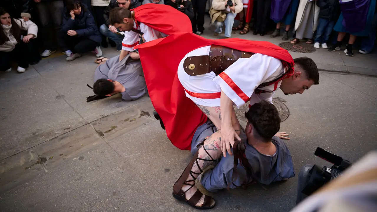 Pasi&oacute;n viviente de Andosilla durante Semana Santa 2026. PABLO LASAOSA