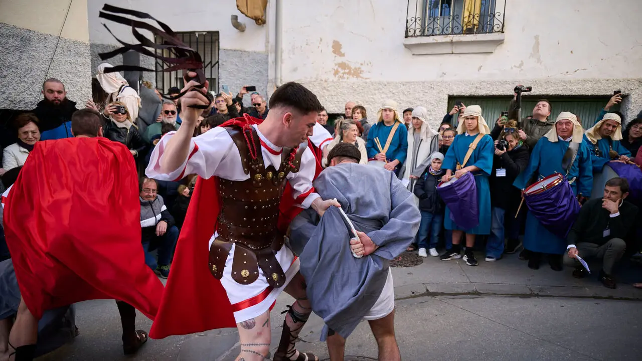 Pasi&oacute;n viviente de Andosilla durante Semana Santa 2026. PABLO LASAOSA