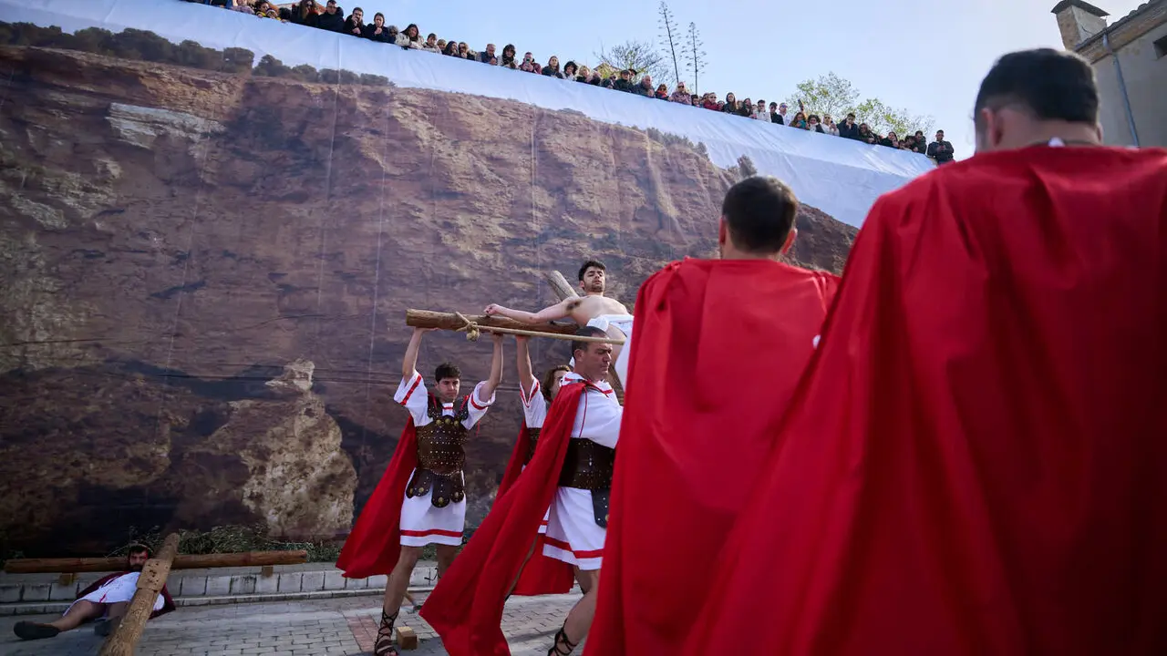 Pasi&oacute;n viviente de Andosilla durante Semana Santa 2026. PABLO LASAOSA