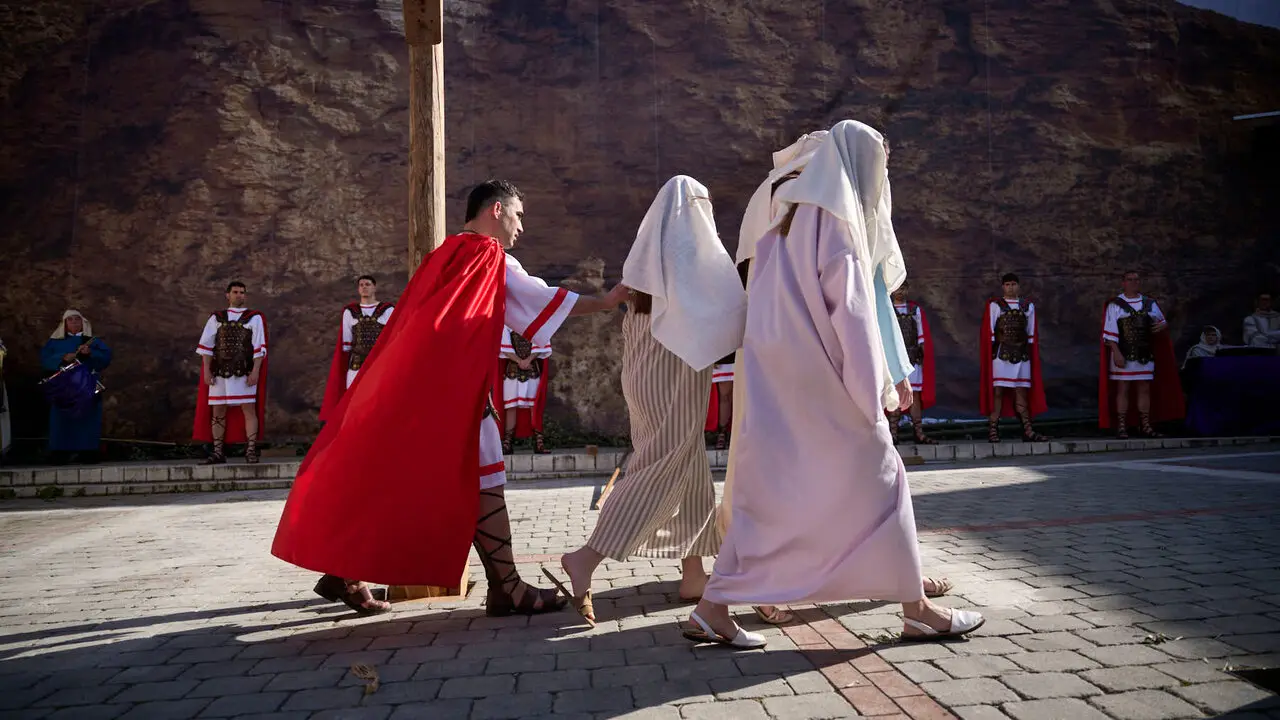 Pasi&oacute;n viviente de Andosilla durante Semana Santa 2026. PABLO LASAOSA