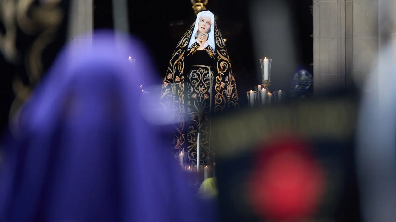 Procesi&oacute;n de Viernes Santo 2026 por las calles de Pamplona. I&Ntilde;IGO ALZUGARAY