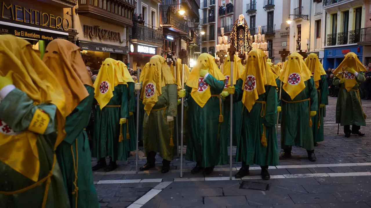 Procesi&oacute;n de Viernes Santo 2026 por las calles de Pamplona. I&Ntilde;IGO ALZUGARAY