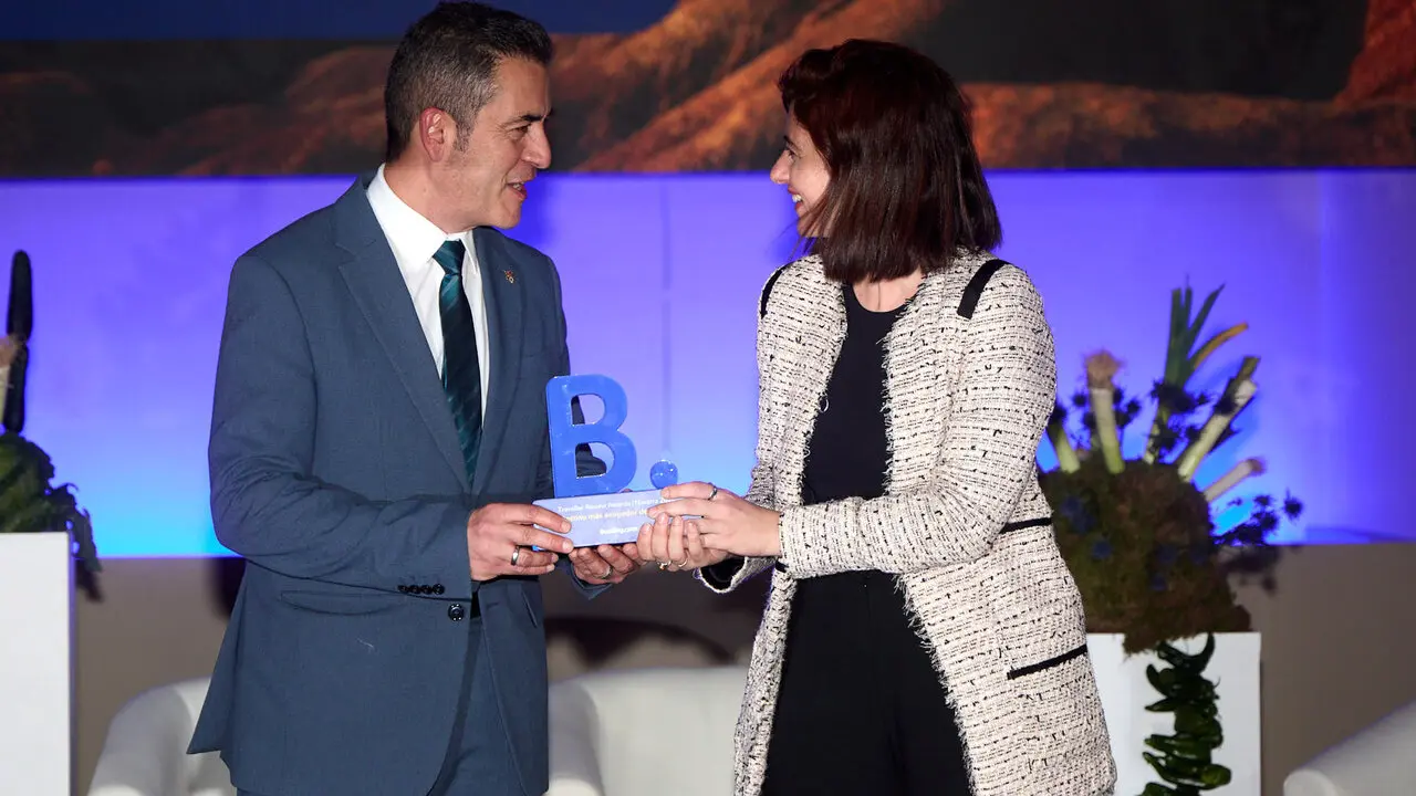 Entrega de los Traveller Review Awards 2026 que reconocen a los alojamientos y destinos m&aacute;s acogedores y que en esta ocasi&oacute;n sit&uacute;an a Navarra como la regi&oacute;n m&aacute;s acogedora. I&Ntilde;IGO ALZUGARAY