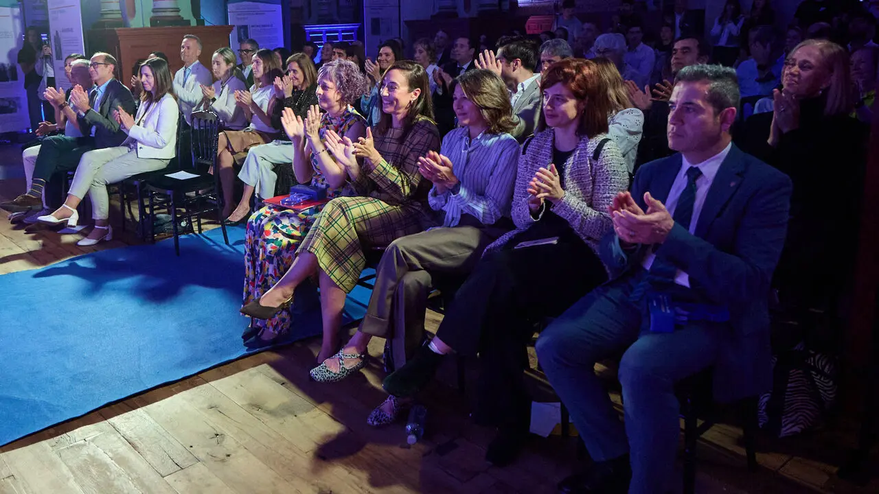 Entrega de los Traveller Review Awards 2026 que reconocen a los alojamientos y destinos m&aacute;s acogedores y que en esta ocasi&oacute;n sit&uacute;an a Navarra como la regi&oacute;n m&aacute;s acogedora. I&Ntilde;IGO ALZUGARAY